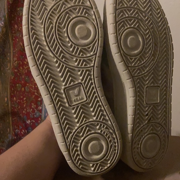 Vera V-10 tennis shoes BRAND NEW - Picture 5 of 8